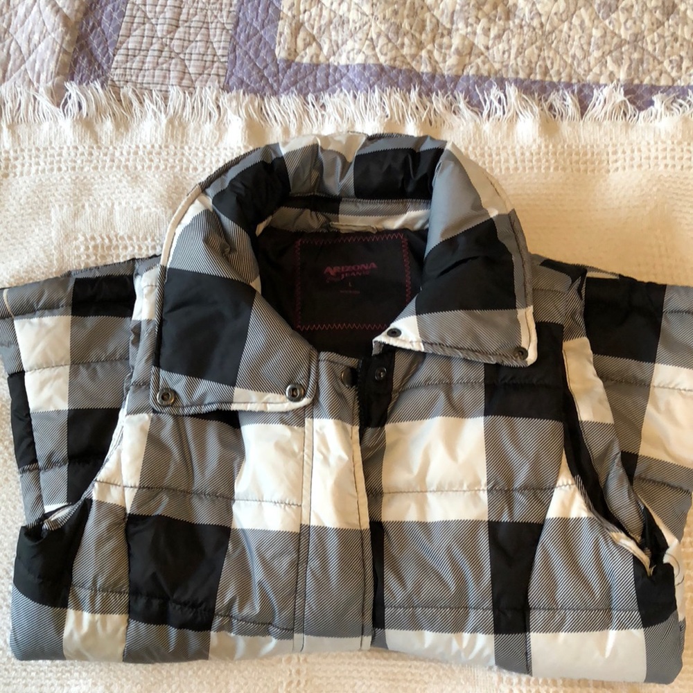 Sleeveless puffer vest